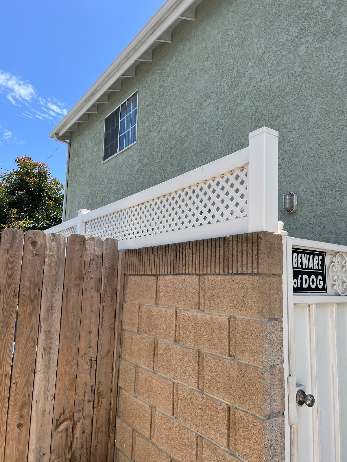 Project by K STAR VINYL FENCING — Long Beach · 90815 — photo 2 of 3