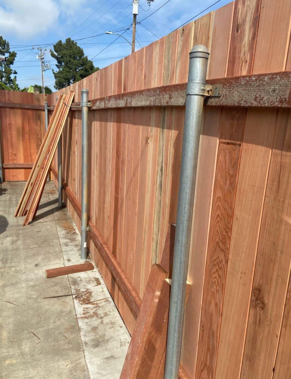Fence by Lee's Fencing in Lakewood