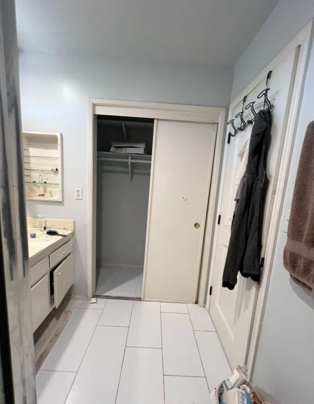 Lam vouches for The Bathroom Guys — photo 7 of 7